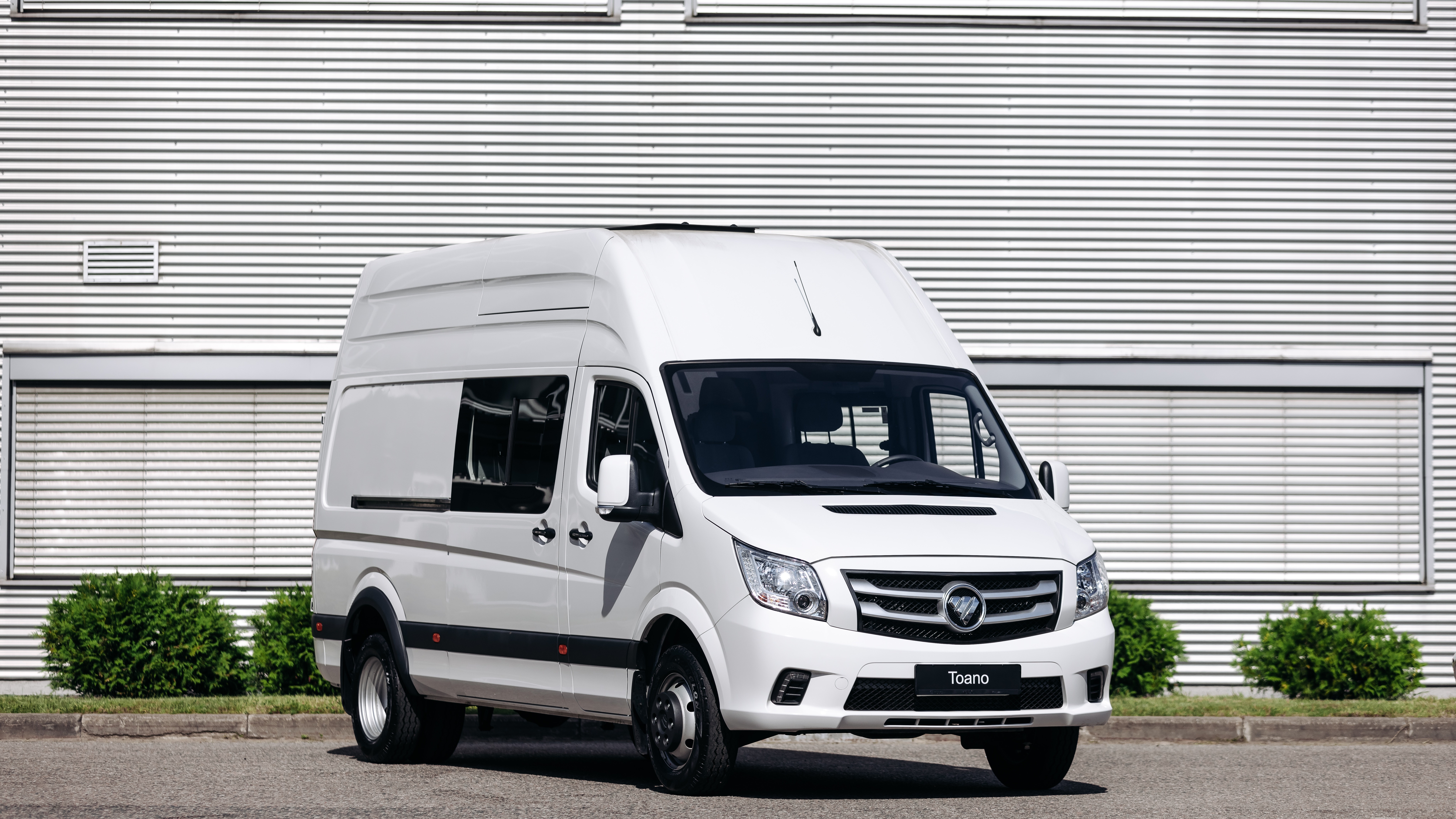 crew-van-1