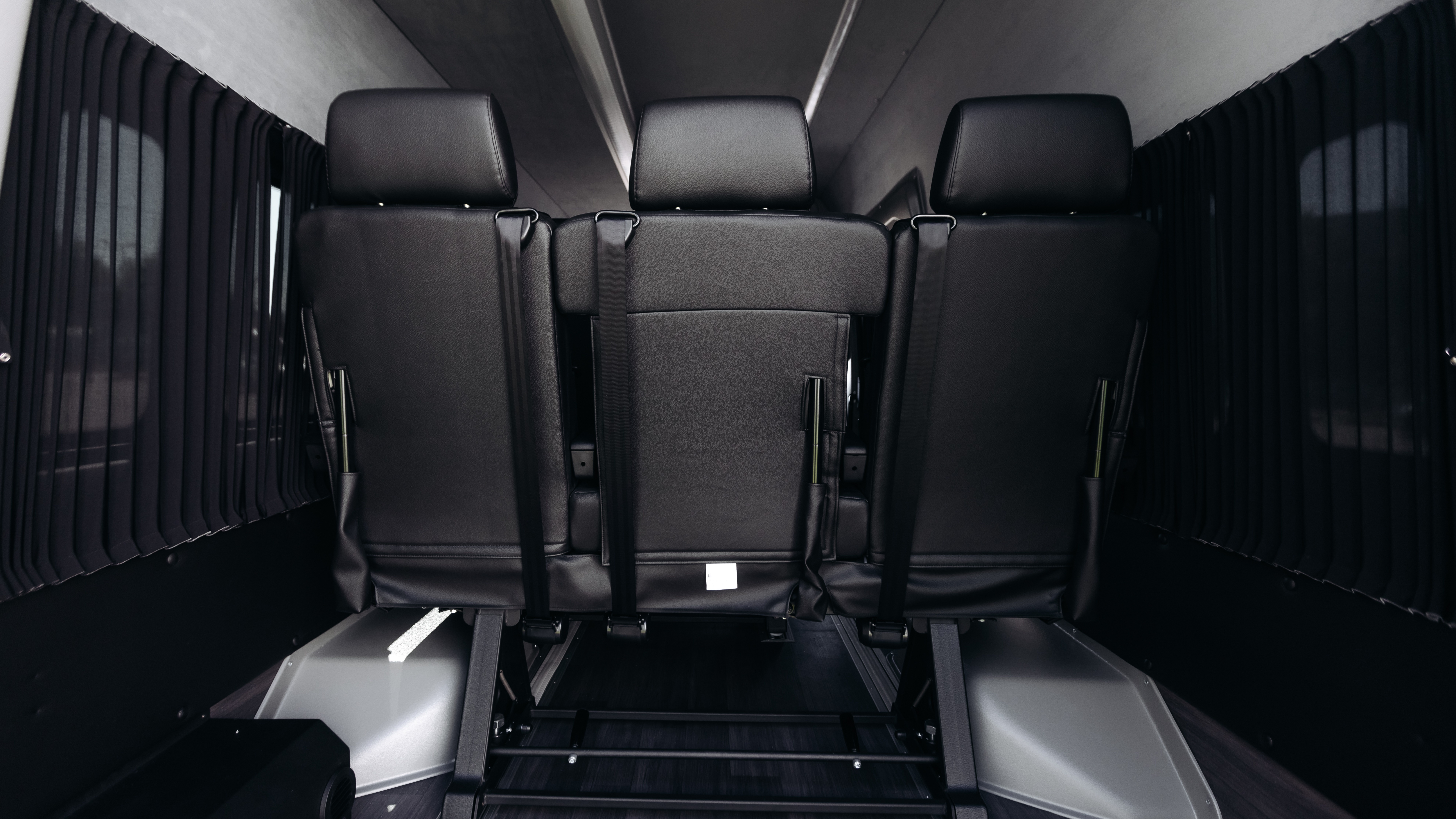 passenger-van-4